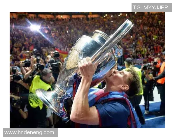 巨星闪耀绿茵场纵横驰骋足球豪门传奇再谱辉煌篇章